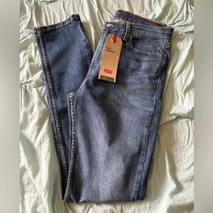 Men’s Levi’s 510 jeans size  32/34 NWT